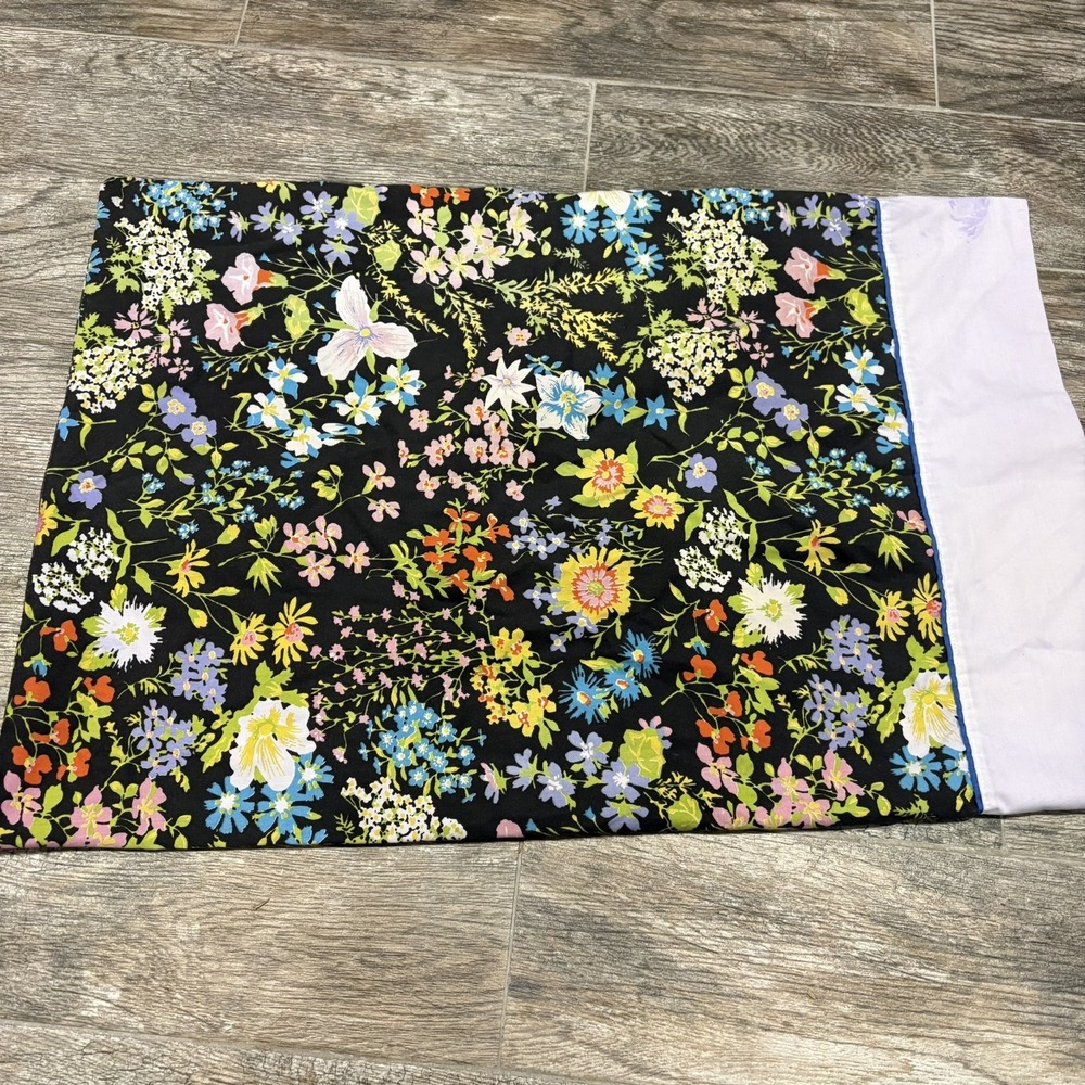 Vtg 70s Wamsutta Ultracale Pillowcase Black Mod Floral Standard Made USA Retro